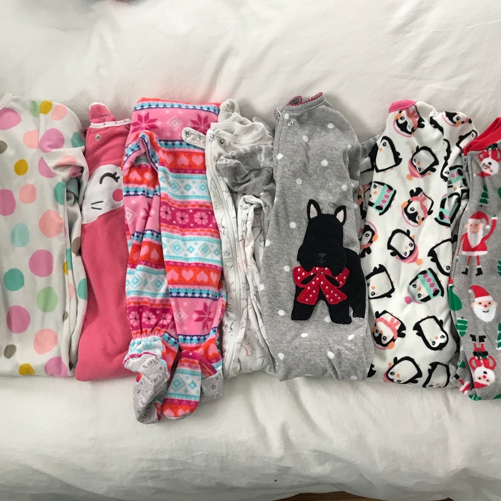 Carter’s 3T toddler girl pajamas (7 pairs)
